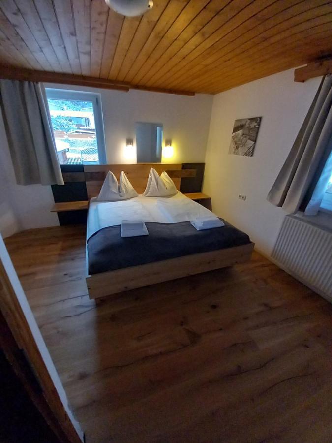 Stille Oase Apartment Panorama บรุค อันแดร์ โกรสส์กลอคเนอร์ชตราสเซอ ภายนอก รูปภาพ